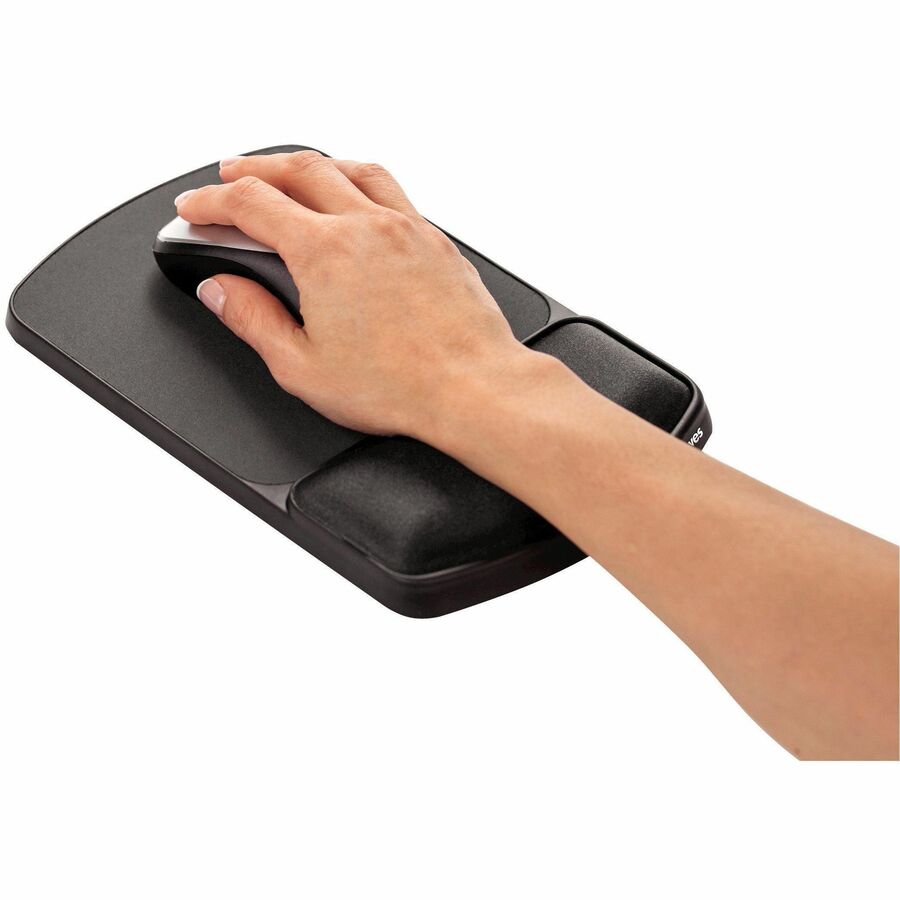 Image of Fellowes® Gel Mouse Pad with Wrist Rest, 6.25 x 10.12, Graphite/Platinum