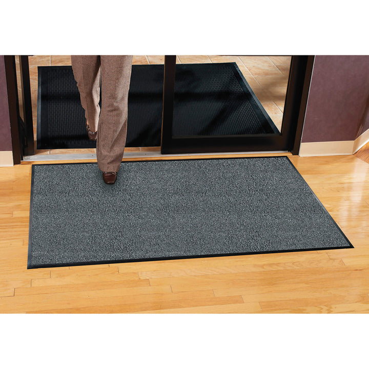 Image of Genuine Joe Wiper Mat, Indoor, Nylon Carpet/Rubber Back, 43-1/2"x66",GY