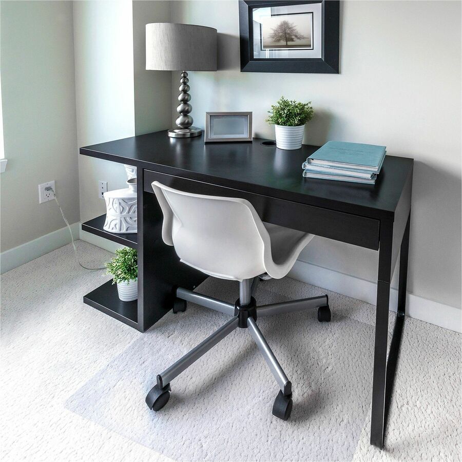 Image of Floortex® Cleartex Ultimat Polycarbonate Chair Mat for Low/Medium Pile Carpet, 48" w x 79" l, Clear