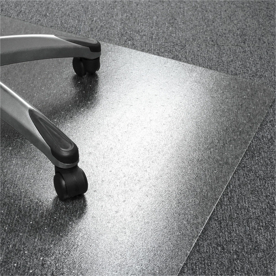 Image of Floortex® Cleartex Ultimat Polycarbonate Chair Mat for Low/Medium Pile Carpet, 35" w x 47" l, Clear