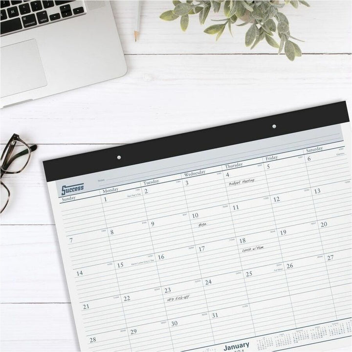 Image of At-A-Glance ST2400 Classic Monthly Desk Pad