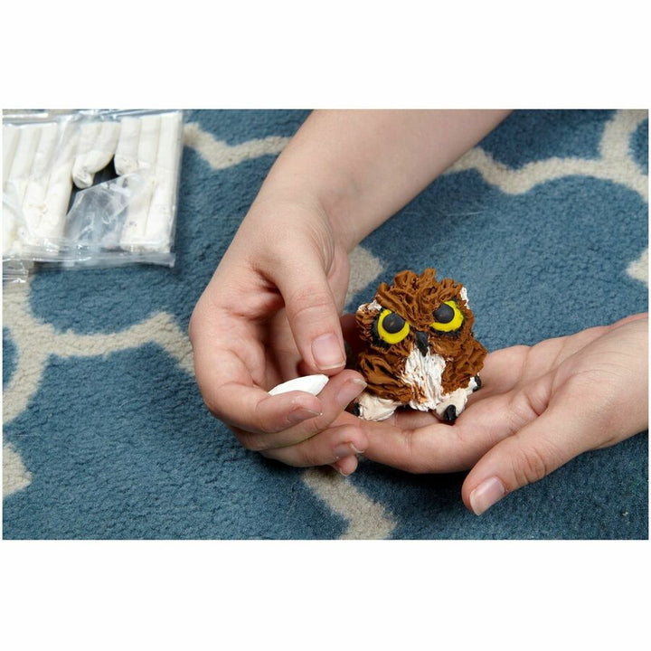 Image of Crayola 230288 12-Color Modeling Clay Classpack
