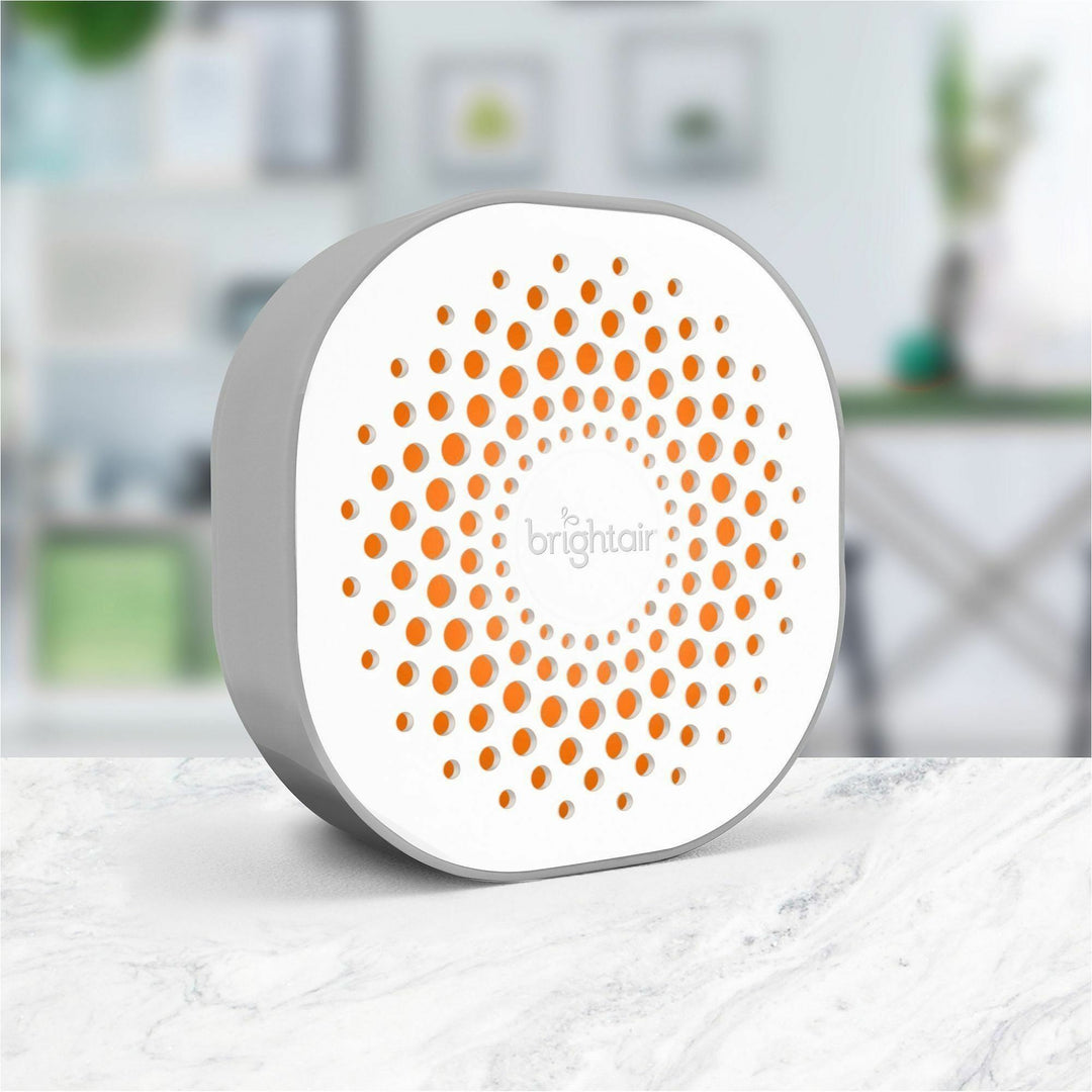 Image of BRIGHT Air® Odor Eliminator Gel,Citrus,8 oz,5"x5"x1-4/5",6/CT,Orange