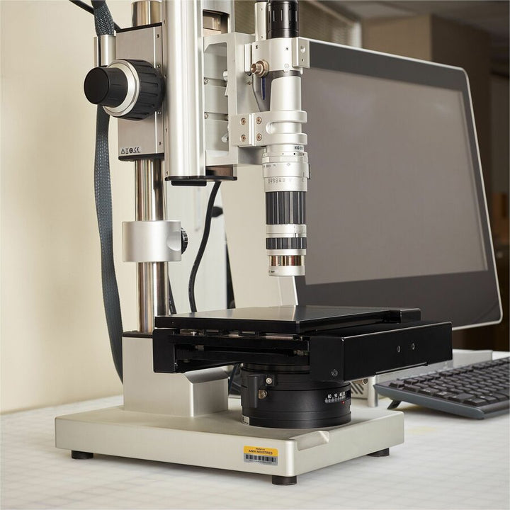 Image of Avery® Labels, f/Asset Tags, Metallic, 1/2"x1", 672/PK, Silver