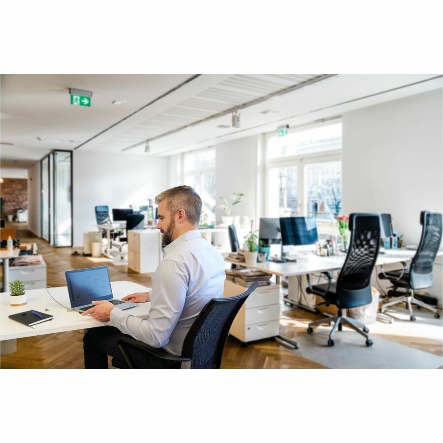 Image of Kensington® Magnetic Laptop Privacy Screen For 13.3" Widescreen Laptops; 16:9 Aspect Ratio