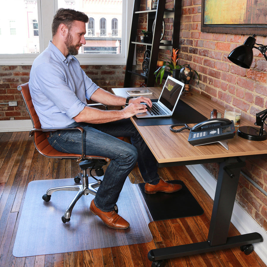 Image of ES Robbins® Sit Or Stand Mat For Carpet Or Hard Floors, 36 X 53 With Lip, Clear/black