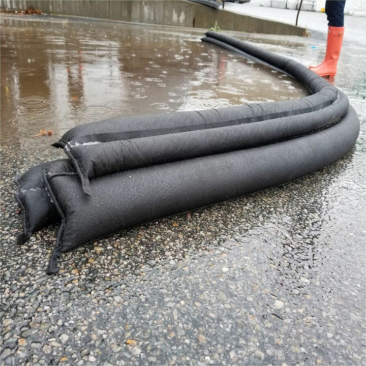 Image of Absorbent Specialty Products Flood Barriers,4 Gallon/32 lb Cap,5'Lx3.5"H,16/CT,Black