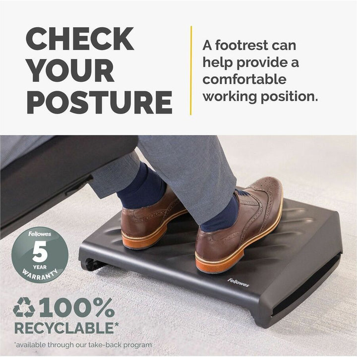 Image of Fellowes® Breyta Foot Rest, 19.3 x 14.2 x 3.9, Black