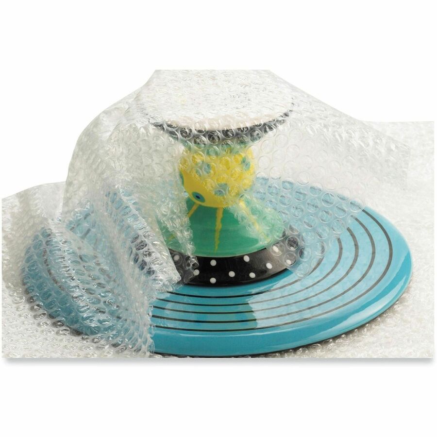 Image of Universal® Bubble Packaging, 0.31" Thick, 12" x 100 ft, Perforated Every 12", Clear