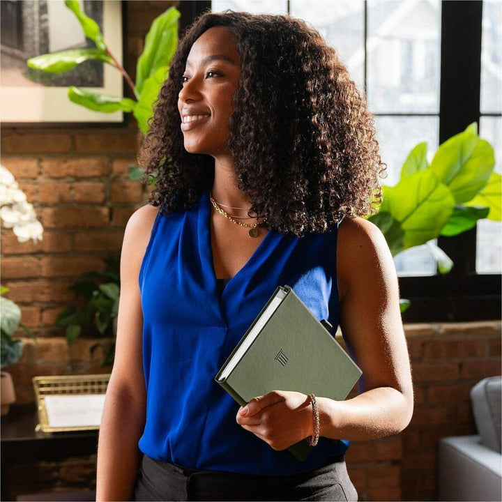 Image of AT-A-GLANCE® Foundation Undated Weekly/Monthly Planner, 8.5" x 6.75", Green Cover, 12-Month: Undated