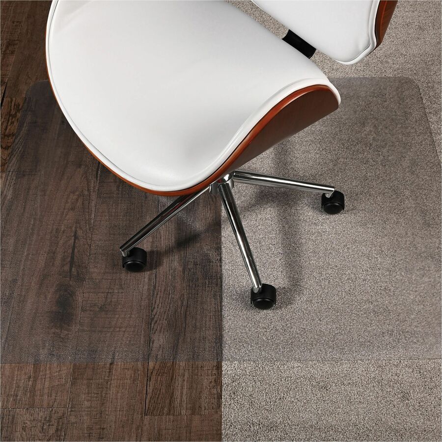 Image of deflecto® Chairmat,SuperGrip,Carpet/Hard Floors,Rectangle,45"x53",CL