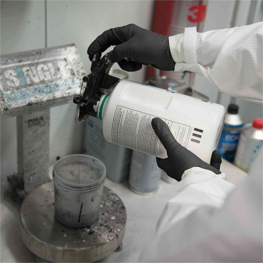 Image of Gloveworks GWBN46100 Powder-Free Industrial RDT Nitrile Gloves