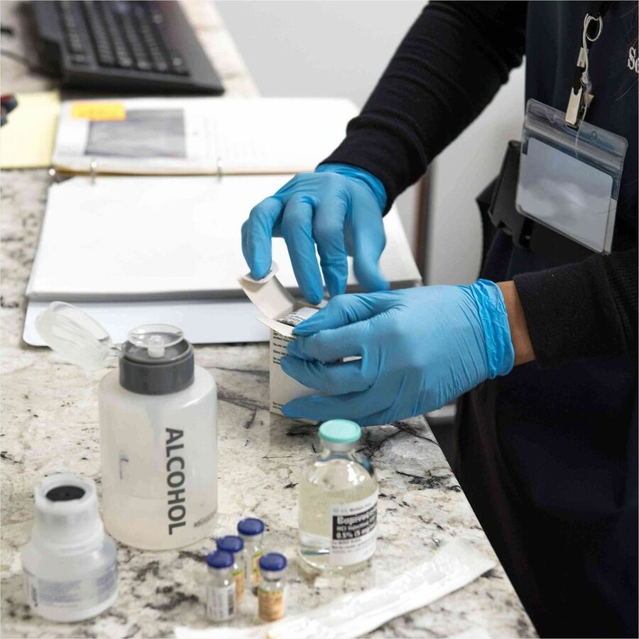 Image of Ammex ACNPF44100CT Nitrile Powder-Free Exam Gloves