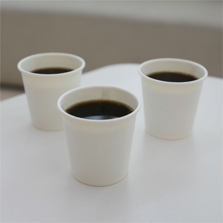 Image of Genuine Joe 10205 4oz Hot-and-Cold Beverage Cups