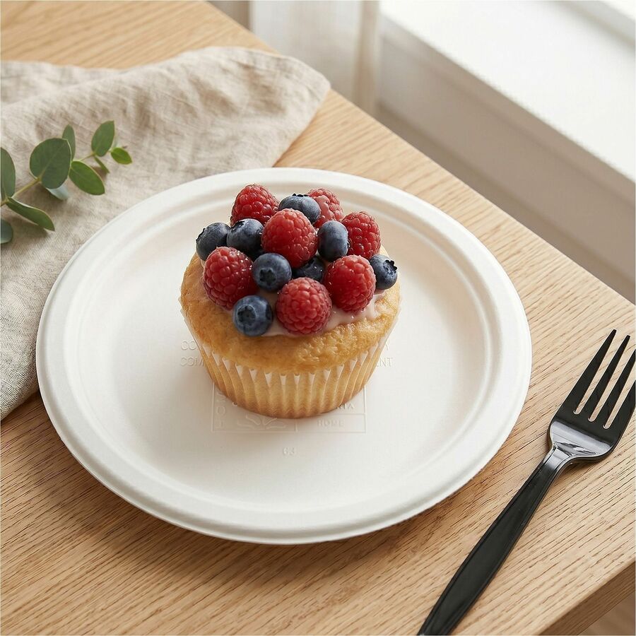 Image of Genuine Joe 02042 BPI Certified Compostable Paper Plate