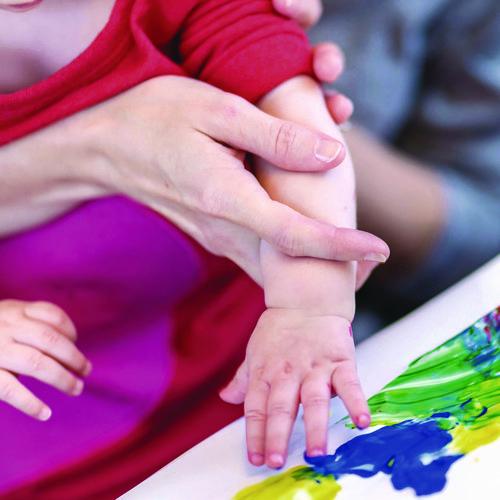 Image of Crayola® 55-1316-044 Washable Fingerpaint, Green, 16 Oz Bottle