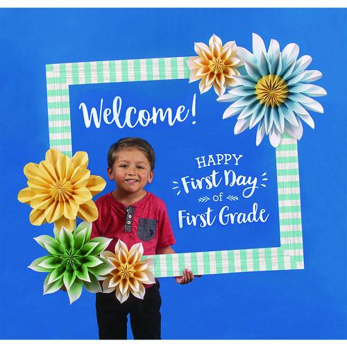 Image of Teacher Created Resources TCR77370 Better Than Paper Bulletin Board Roll, 4 Ft X 12 Ft, Royal Blue