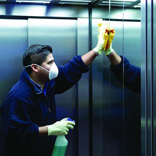 Image of Zep Commercial® ZU1120128 Streak-Free Glass Cleaner, Pleasant Scent, 1 Gal Bottle