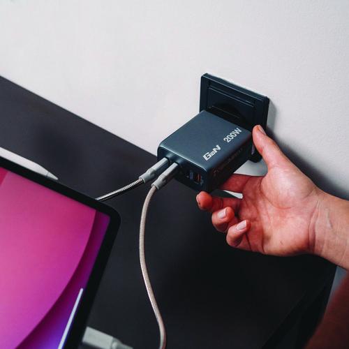 Image of Verbatim® 32204 200 W 4-Port GaN Wall Charger, Black/Gray
