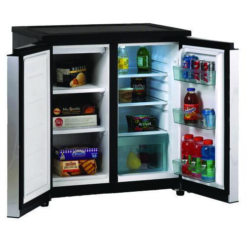 Image of Avanti RMS551SS 5.5 Cu.Ft. Side by Side Refrigerator/Freezer, Black/Platinum
