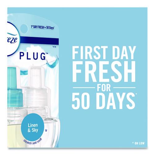 Image of Febreze® 54341 PLUG Air Freshener Refills, Gain Original, 0.87 oz, 3/Pack