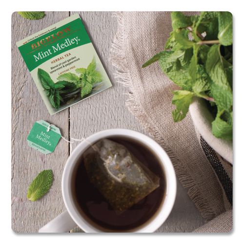Image of Bigelow® RCB003931 Mint Medley Herbal Tea, 28/box
