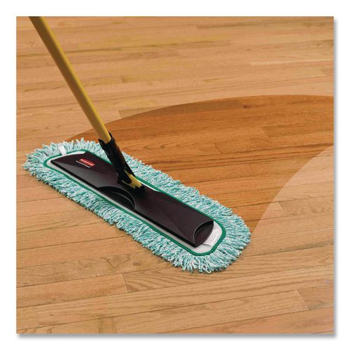 Image of Rubbermaid® Commercial FGQ41800GR00 Dust Pad With Fringe, Microfiber, 18" Long, Green, 6/carton