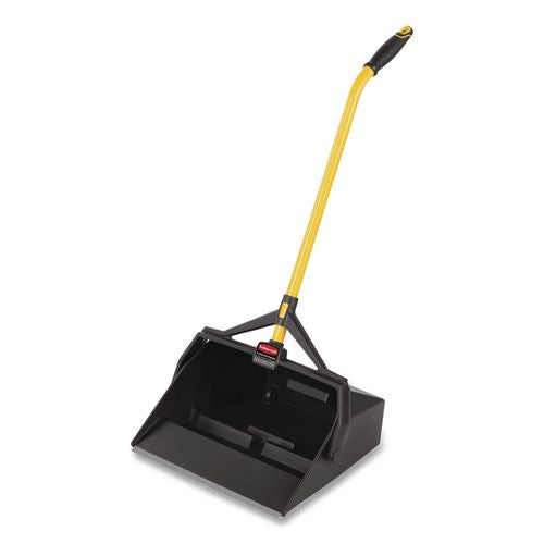 Image of Rubbermaid® Commercial 2018806 Maximizer Wet/Dry Debris Pan, 16.88 x 29, 29" Handle, Plastic, Yellow/Black