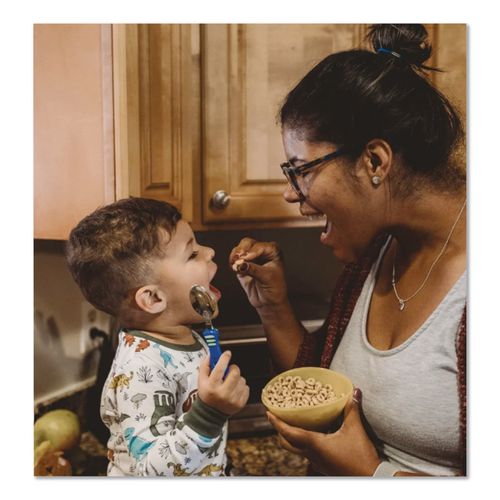 Image of General Mills GEM13896 Cheerios Breakfast Cereal, Single-Serve 1.3 Oz Cup, 6/pack