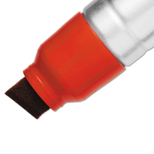 Image of Sharpie® 44002 Magnum Permanent Marker, Broad Chisel Tip, Red