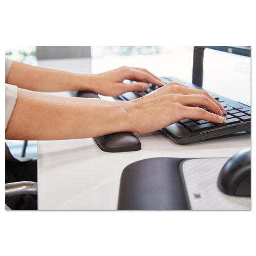 Image of 3M WR85B Gel Wrist Rest for Keyboards, 19 x 2, Black