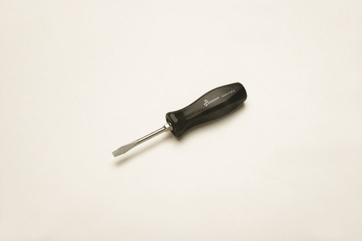 Image of SKILCRAFT® Pro-Grade Screwdriver, 3/16" Slotted Tip, 3", Case of 12