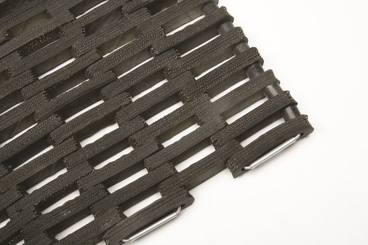 Image of SKILCRAFT® Rubberized Link Mat, 18" x 29"